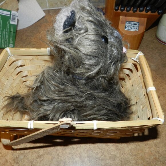 The Wizard of Oz Dorothy's Toto in a Basket 🆕FAST😮💨⚡🚚 - Picture 5 of 15